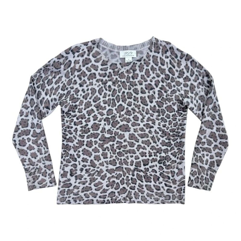100% pCashmere Grey Leopard Print Sweater Animal Print Quiet Luxury Timeless - M